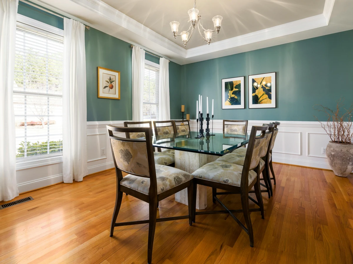 Teal wainscoted dining room painted in Beaconsfield, heritage colour consultation by Beaconsfield Decorators